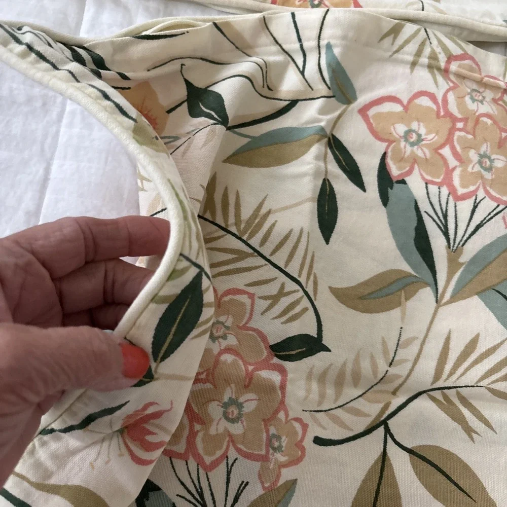 CRATE & BARREL‎ tropical FLORAL  18 x18  PILLOW SHAM set of 2